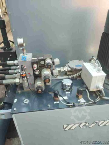 Presse à briqueter Weima TH 714