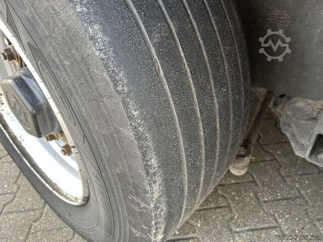 Box body Burgers 0 DGPL / Double Stock / Race Trailer / Box / Bi...