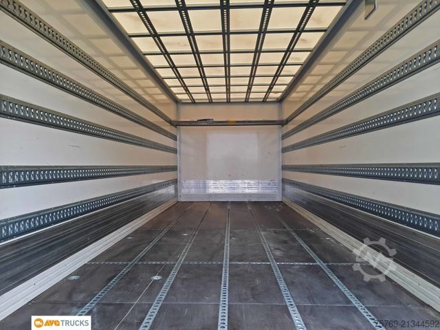 Autocarro con cassone MERCEDES-BENZ 1524 L Koffer 7,35 m mit Tür + LBW 2t