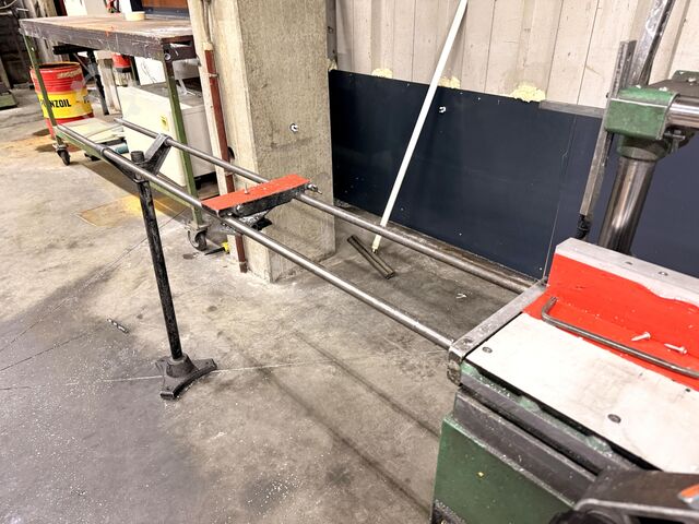 Mašina za sečenje žlebova CALVET nan