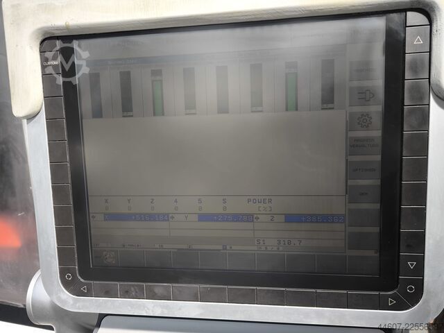 Vertikales Bearbeitungszentrum DMG DMC 1035 V