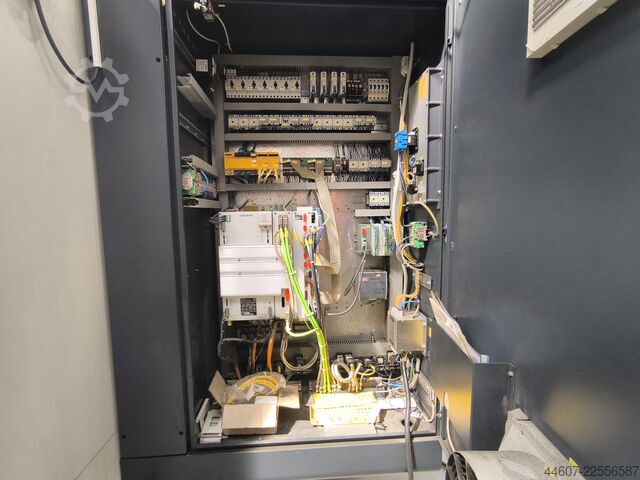 Vertikales Bearbeitungszentrum DMG DMC 1035 V
