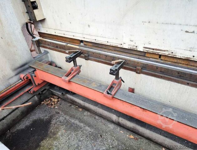 Kantpresse Beyeler Euro III 225 x 4100