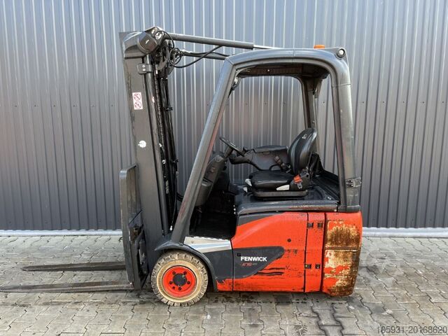 Elektrisk 3 -hjulet gaffeltruck Linde E16C-02
