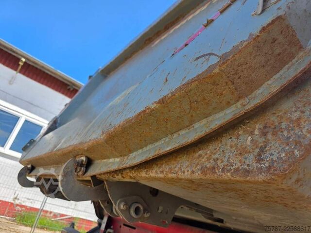 Kipper Auflieger SCHMITZ CARGOBULL ca. 26 cbm Hlabrund Hinterkipper, Lift