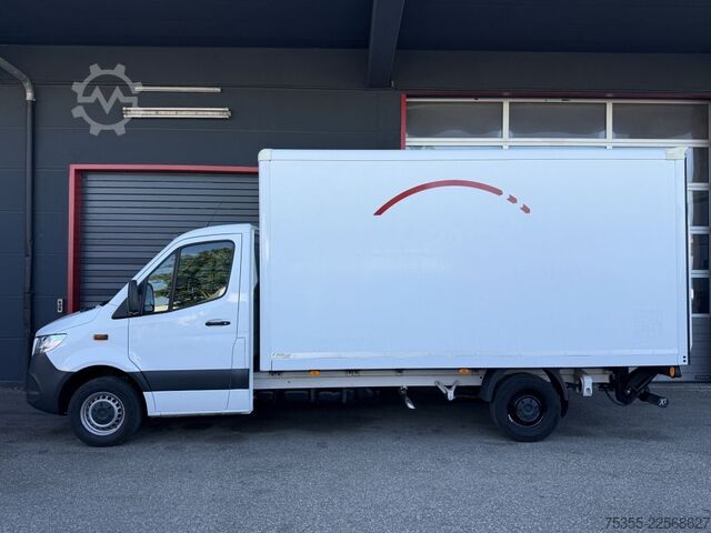 Transporter mit Koffer MERCEDES-BENZ Sprinter 316 CDI MAXI Klima Tempo MBUX 4,3m LBW
