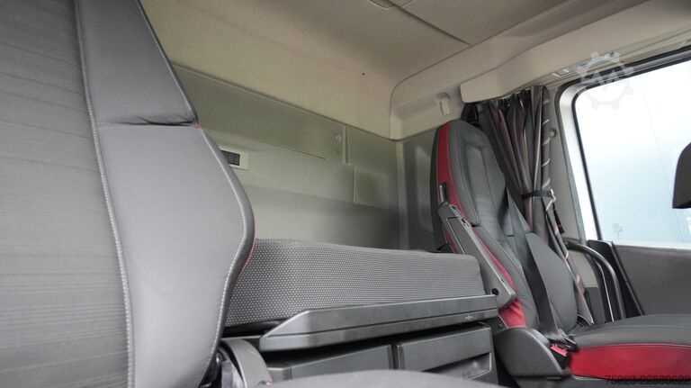 Substâncias perigosas Volvo FH 420 6X2 Adr tractor unit