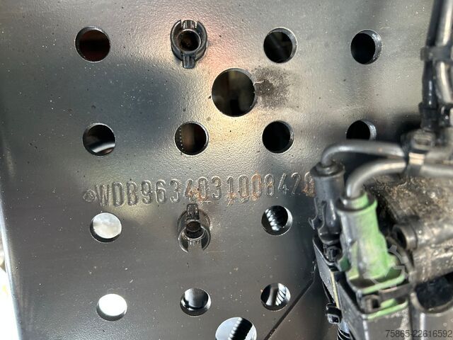 Standard-SZM Mercedes-Benz Actros 1842 LS Streamspace / 729 dkm / Tacho V2...
