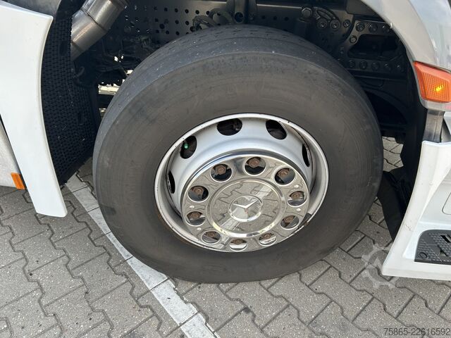 Standard-SZM Mercedes-Benz Actros 1842 LS Streamspace / 729 dkm / Tacho V2...