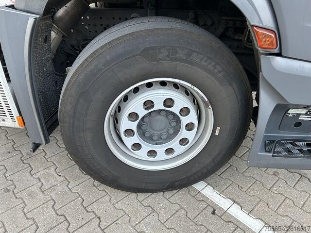Standard-SZM Mercedes-Benz Actros 1845 Gigaspace / Tacho V2 / 393 dkm / Bl...