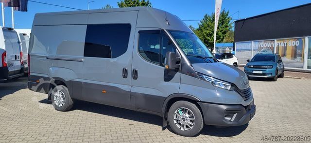 Bestelwagen IVECO Daily 35S18A8V Neues Modell L3 ACC LED Navi 7-Si