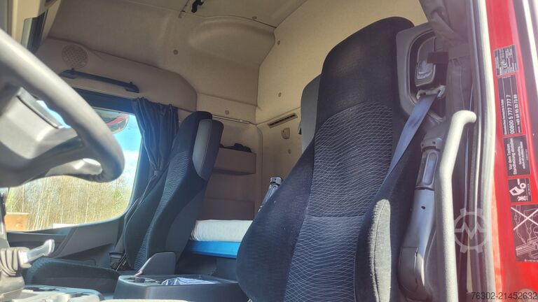 Standardní tahaè Mercedes-Benz 1843 LS Kipphydr