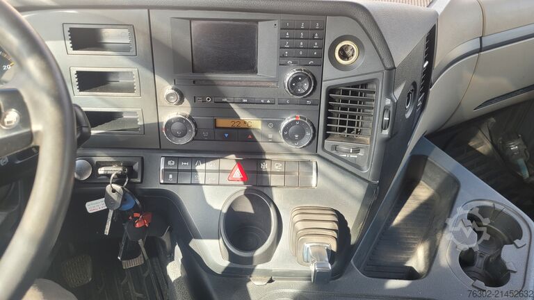 Standardní tahaè Mercedes-Benz 1843 LS Kipphydr