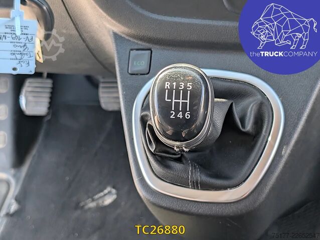 Transporte de passageiros Fiat Talento Fiat talento 145CV 6 PLACES