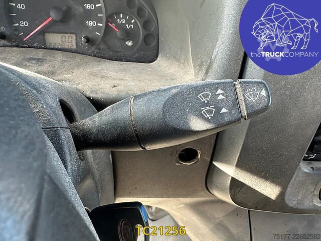  Ford -