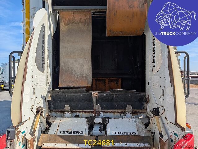 Vehículo de recogida de basuras Renault Premium 320