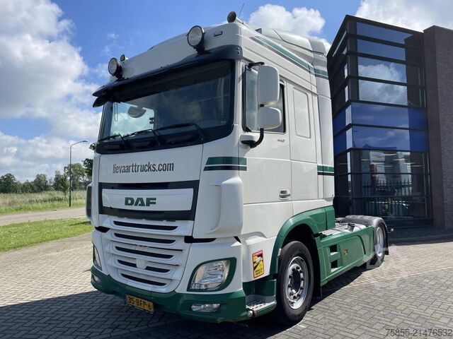 Standaard trekker DAF XF 440 FT Spacecab / ADR/ NL Truck / 700.000 KM