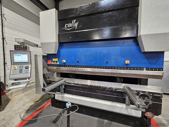 CNC afkantpers met 8 assen, 100 ton, 3060 mm werkbreedte Colly Bombled 100T/3