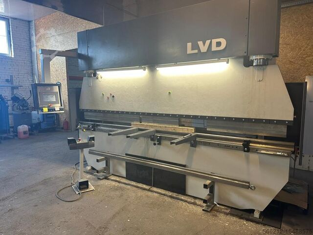 Hydraulische kantbank LVD PPN 125/4000 S630