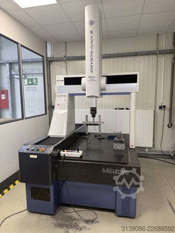 Souřadnicový měřicí stroj Mitutoyo CRYSTA-Apex S7106
