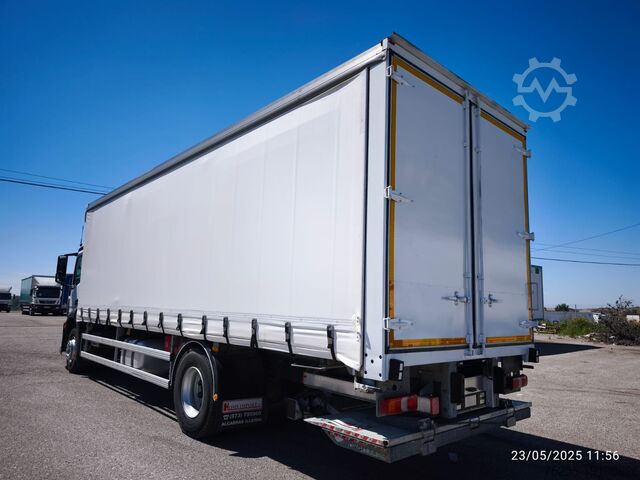 Camión plataforma con toldo Mercedes-Benz 1830L ANTOS EURO 6