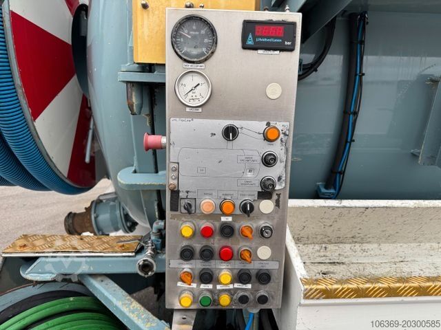 Vákuumtartályos teherautó MAN TGL 12.240 4x2 Hvidtved Larsen SLP 5.5