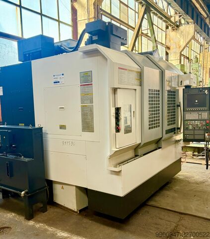 Verticaal bewerkingscentrum OKUMA GENOS Okuma GENOS 560R-V CNC OSP-P300M-R Serie 0712-