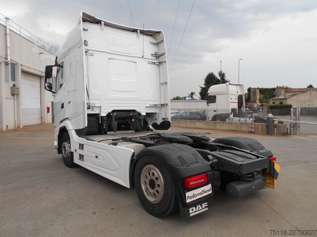 Standart çekici ünitesi DAF XG 480