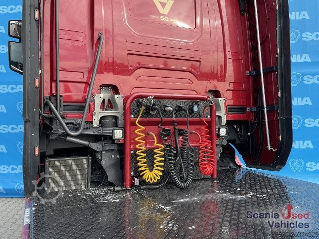 Standardni tegljač Scania S 580 A4x2NB DIFF-L RETARDER FULL AIR 9T V8