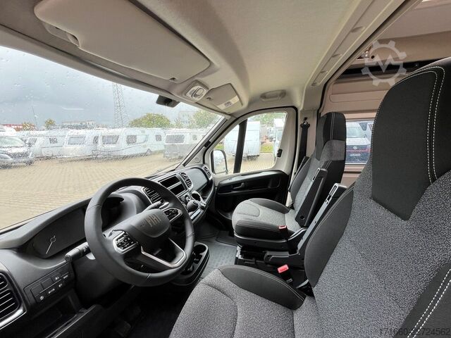 Autocaravana CARADO pro CV 640 Markise, Combi 6 E