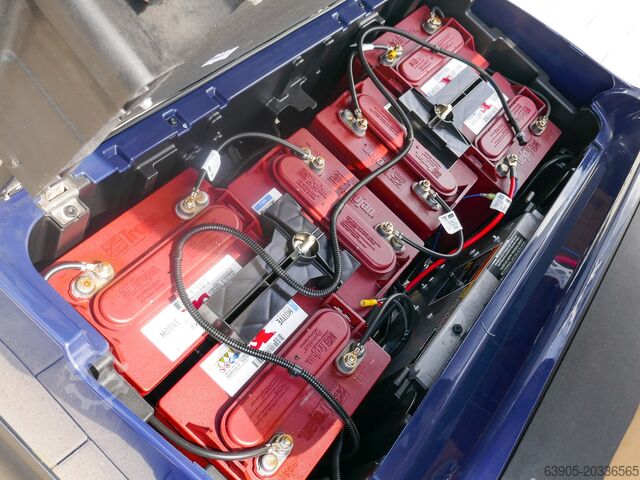 Traktor Club Car Precedent