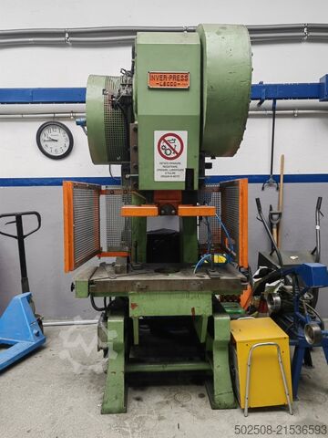 Dvojsloupový excentrický lis Inver-Press Tar/S90