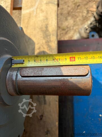 Electric motor BBC GU180 M4AG 18.5kW 1460rpm 380/660V IM B3 Silnik elektryczny BBC GU180 M4AG 18,5kW 1460rpm 380/660V IM B3 Silnik elektryczny BBC GU180 M4AG 18,5kW 1460rpm 380/660V IM B3