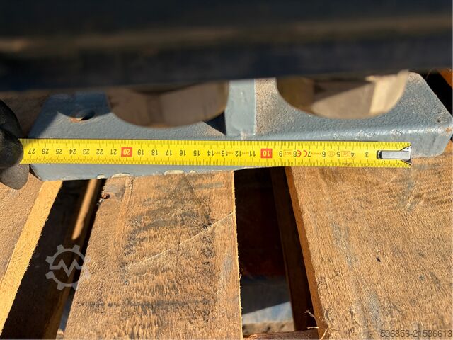 Electric motor BBC GU180 M4AG 18.5kW 1460rpm 380/660V IM B3 Silnik elektryczny BBC GU180 M4AG 18,5kW 1460rpm 380/660V IM B3 Silnik elektryczny BBC GU180 M4AG 18,5kW 1460rpm 380/660V IM B3