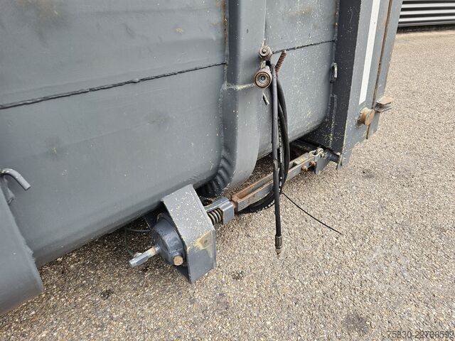 - CONTENITORE / CAVO - ATTACCO A GANCIO - CONTAINER / KABEL - HAAK OPNAME