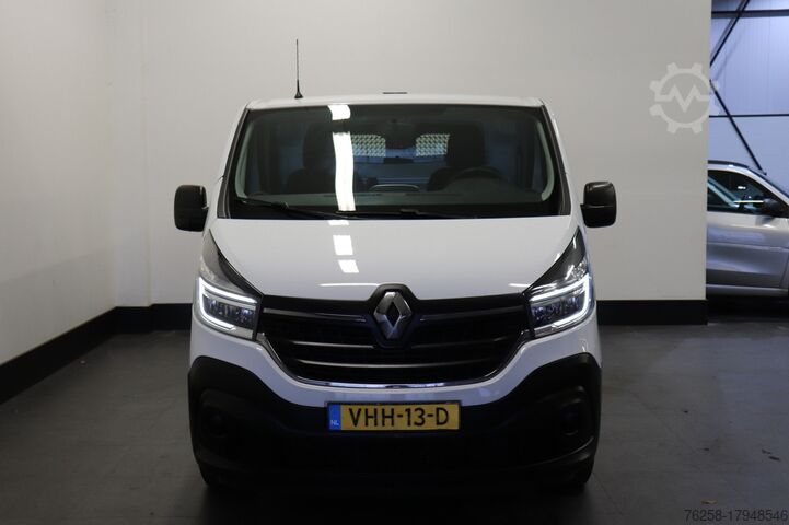 Delivery van Renault Trafic 2.0 dCi 120PK - EURO 6 - Airco - Navi - ...