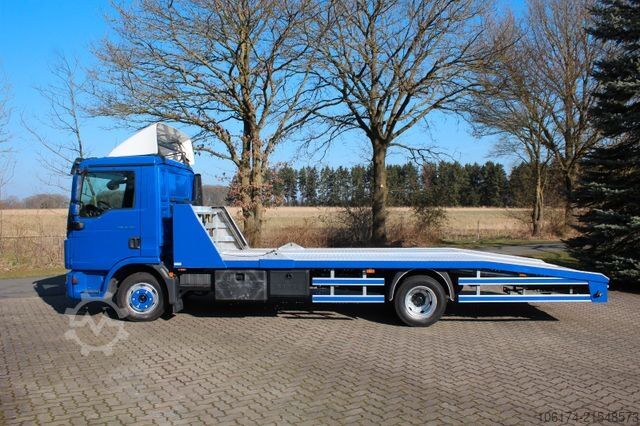 Bärgningsbil MAN TGL 8.180 BL Abschleppwagen Autotransporter Top