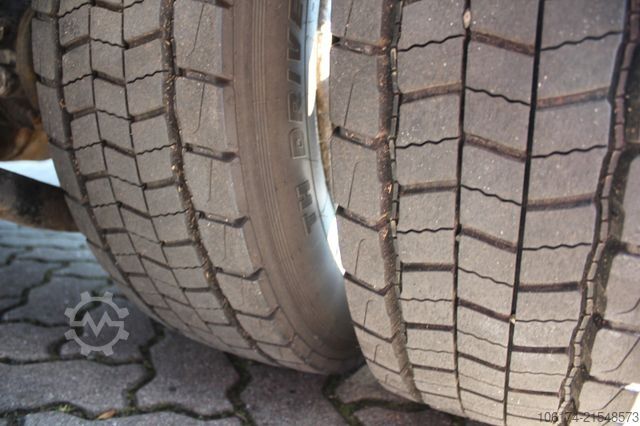 Bärgningsbil MAN TGL 8.180 BL Abschleppwagen Autotransporter Top