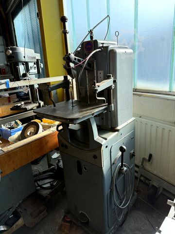 Rammaskin THIEL Grinding Machine