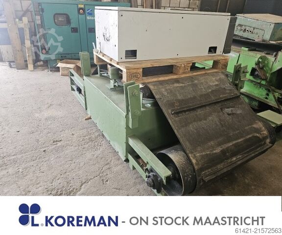 Convoyeur à bande électromagnétique Steinert Steinert Electro Magnetic Conveyor Belt