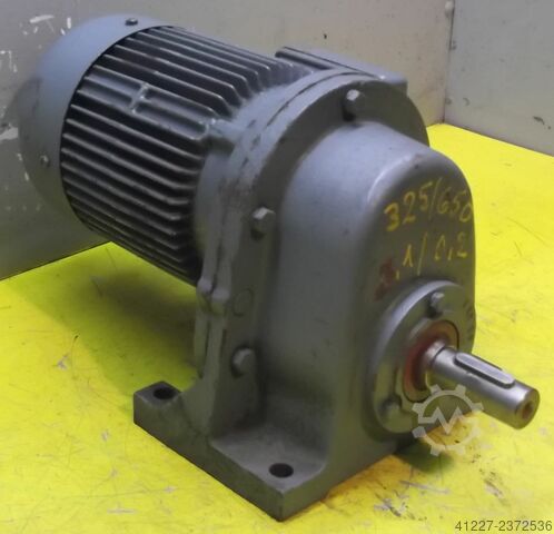 Tandwielmotor 0,075/0,15 kW 325/650 tpm Bauer DKP8842E/200
