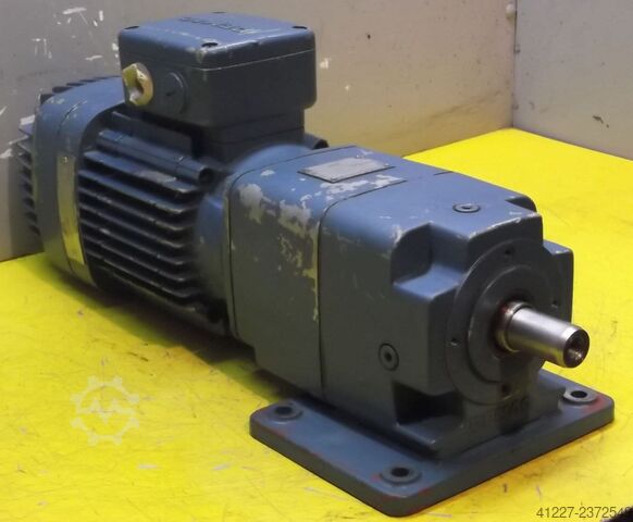 Moteur à engrenages 0,25 kW 62 tr/min Demag KBA80A4R