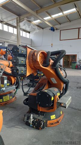 Průmyslový robot KUKA KRC2 ed05 KR 150-2 2000 2006 MODEL