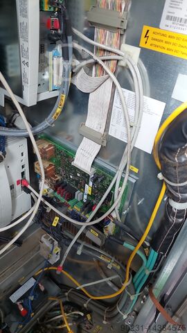 Průmyslový robot KUKA KRC2 ed05 KR 150-2 2000 2006 MODEL