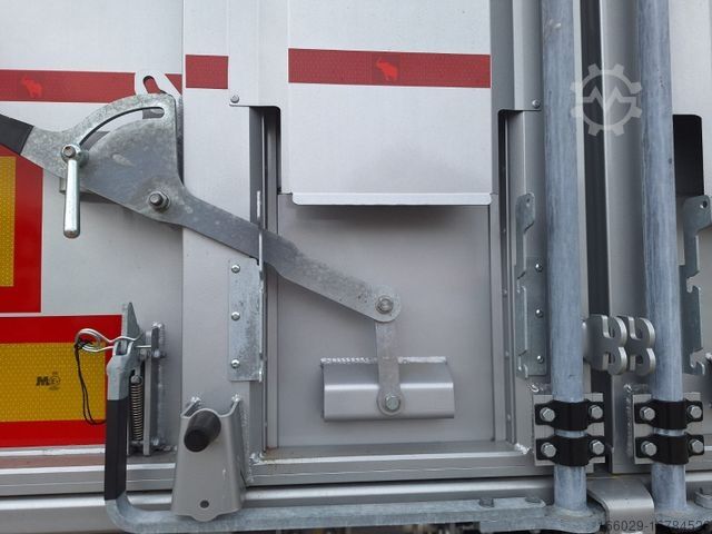 Semi-reboque basculante SCHMITZ CARGOBULL Kipper 52m³ mit gekröpftem Chassis