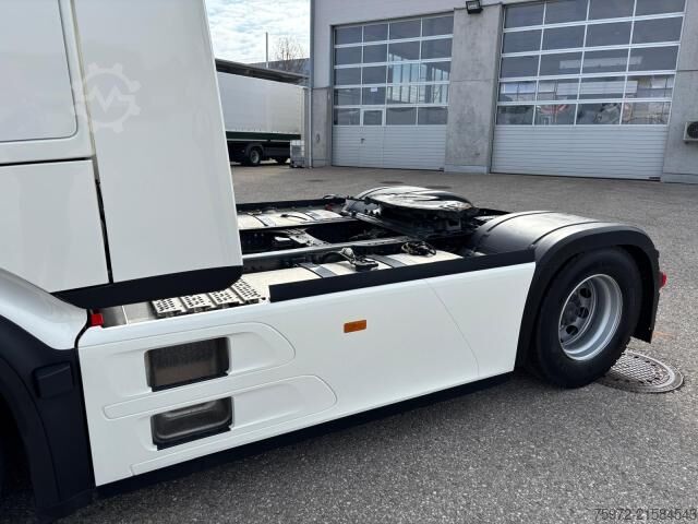 Standart çekici ünitesi  Actros 1851 LS