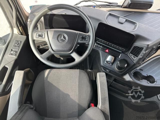 Standart çekici ünitesi  Actros 1851 LS