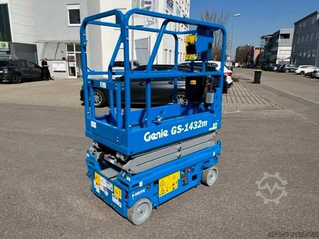 Nacelle à ciseaux Genie GS-1432m E-Drive - inkl. AGM Batterien