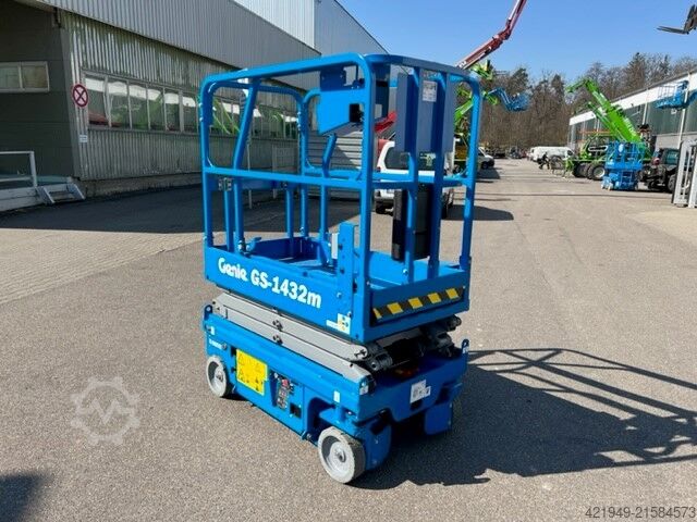 Nacelle à ciseaux Genie GS-1432m E-Drive - inkl. AGM Batterien