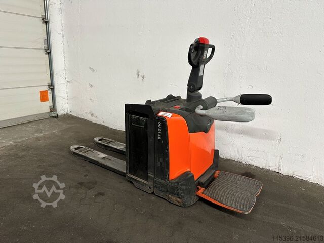 Kézi raklapemelő Toyota LPE 200